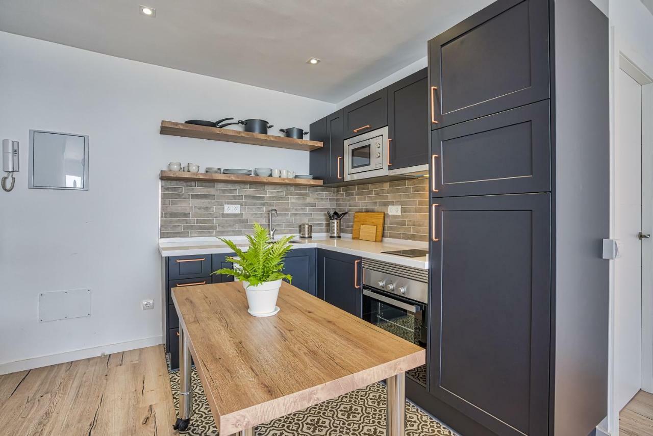 פואנגירולה Sur Suites Perla 6 - 2 מראה חיצוני תמונה